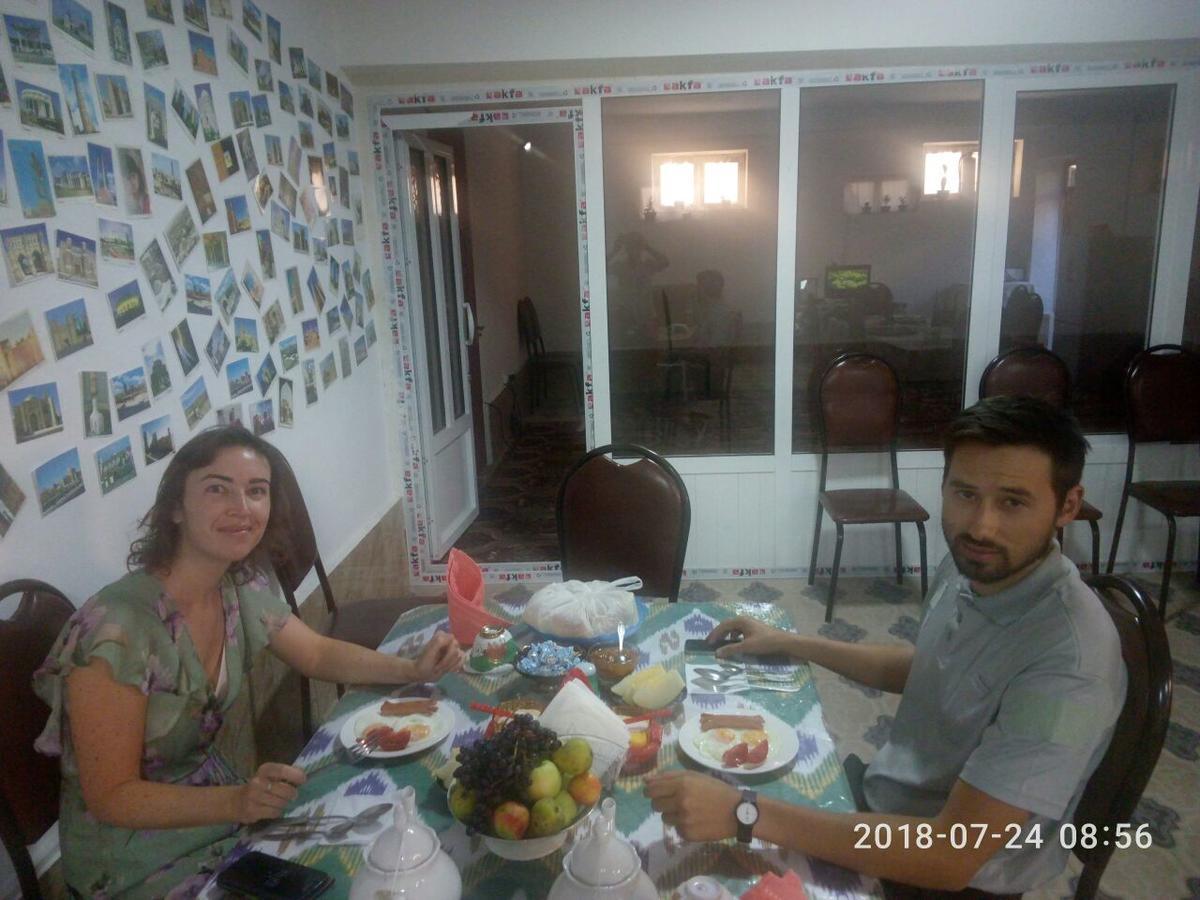 Al Hilol Guesthouse Bukhara Eksteriør bilde